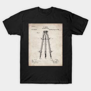 Surveyor Tripod Patent - Land Surveying Geology Geography Art - Antique T-Shirt